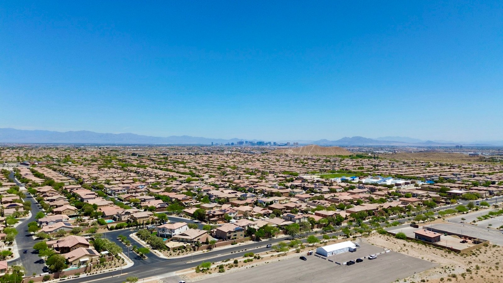 Aerial luxury land